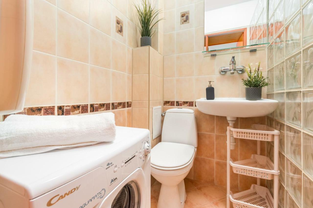 Apartments Wilcza 55 By Noclegi Renters Warsawa Bagian luar foto