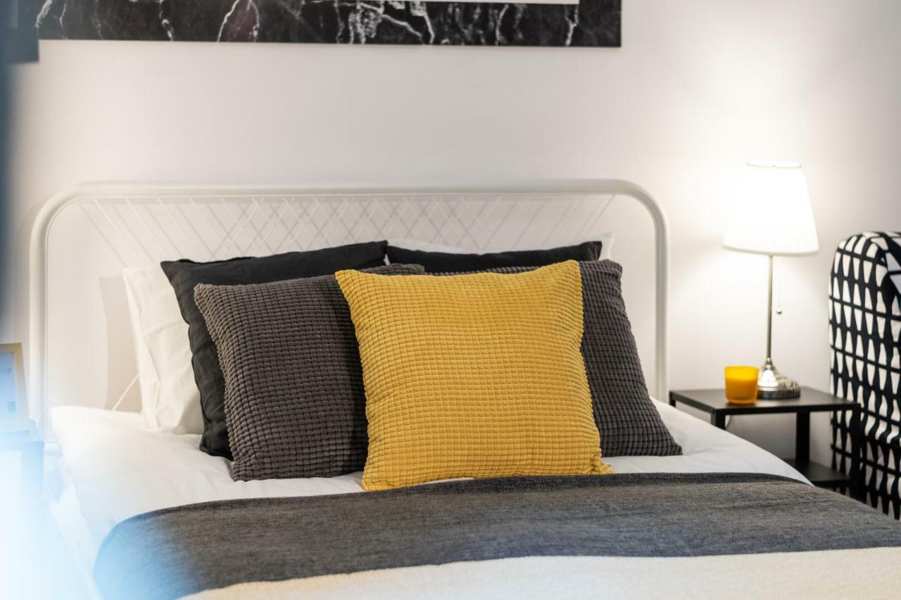 Apartments Wilcza 55 By Noclegi Renters Warsawa Bagian luar foto